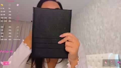 Snapshot of lilliasweety chatting on 11-20-25, 03:39 Lara Angel online show from 11-20-25, 03:39