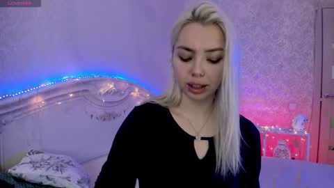 LilliMoore online show from 01-16-26, 12:03