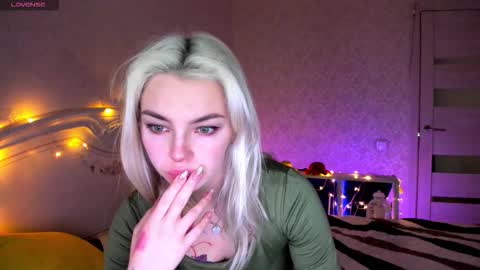 LilliMoore online show from 02-22-26, 10:52