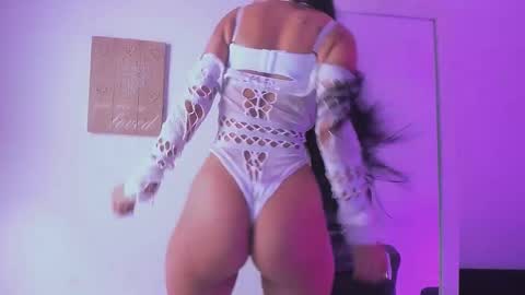 Snapshot of lilly_denson8 chatting on 11-07-25, 03:34 Sweety Lilly Love online show from 11-07-25, 03:34