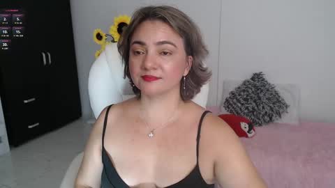 Lilly online show from 02-18-25, 03:10