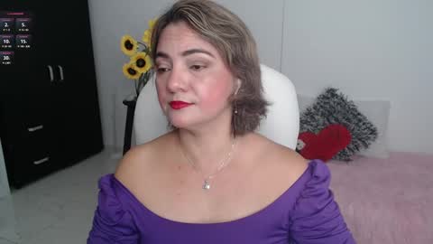 Lilly online show from 02-21-25, 12:17