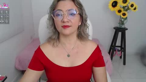 Lilly online show from 09-21-25, 02:08