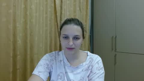 Snapshot of lillydaville chatting on 09-27-25, 10:04 lillydaville online show from 09-27-25, 10:04