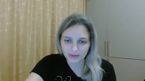 Snapshot of lillydaville chatting on 10-04-25, 09:13 lillydaville online show from 10-04-25, 09:13