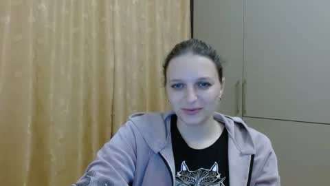 Snapshot of lillydaville chatting on 10-18-25, 08:53 lillydaville online show from 10-18-25, 08:53