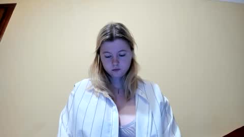 Lilly Depp online show from 12-02-25, 02:23