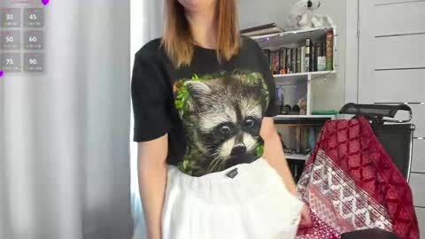 LillyFan X online show from 02-24-25, 04:16