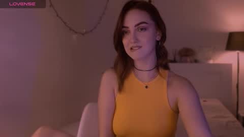 LillyFarey online show from 09-19-25, 06:52
