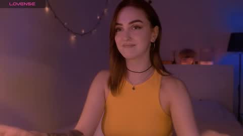 LillyFarey online show from 09-20-25, 09:05