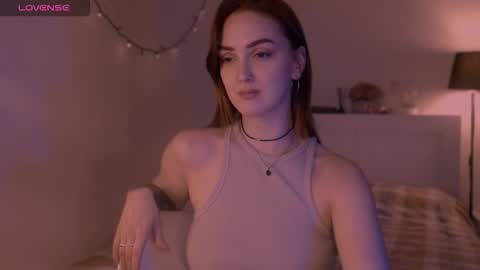 LillyFarey online show from 09-23-25, 08:23