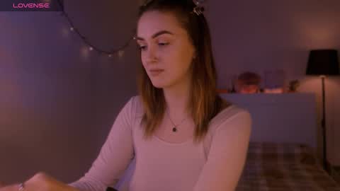 LillyFarey online show from 10-02-25, 06:48