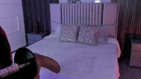 Lilly Ortiz online show from 02-27-26, 07:47