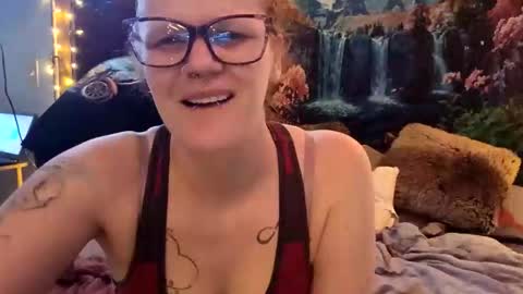 LilMizzTwizid online show from 04-04-26, 01:59