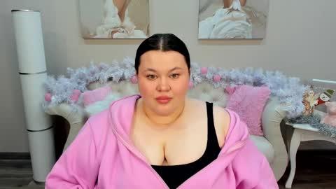 LiloLewins online show from 12-28-24, 01:08