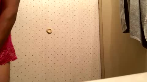 Snapshot of lilpapifla chatting on 02-02-25, 11:11 Lilbrownboy online show from 02-02-25, 11:11