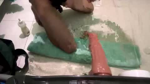 Snapshot of lilpapifla chatting on 11-07-25, 02:22 Lilbrownboy online show from 11-07-25, 02:22