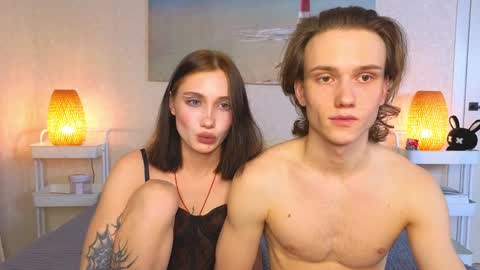 Snapshot of lilpupsonish chatting on 12-05-24, 04:23 Jesse and Grace online show from 12-05-24, 04:23