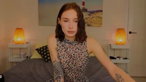 Snapshot of lilpupsonish chatting on 12-29-24, 05:44 Jesse and Grace online show from 12-29-24, 05:44