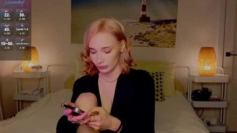 Snapshot of lilpupsonish chatting on 03-08-25, 12:33 Jesse and Grace online show from 03-08-25, 12:33