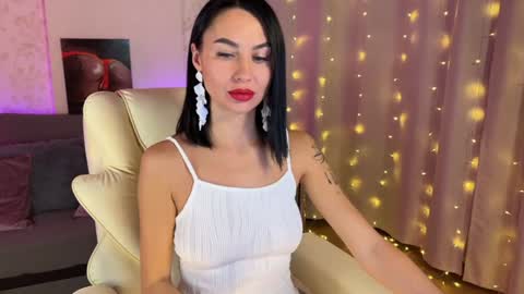 Lilu online show from 01-16-25, 10:34