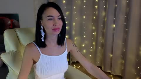 Lilu online show from 01-22-25, 02:59