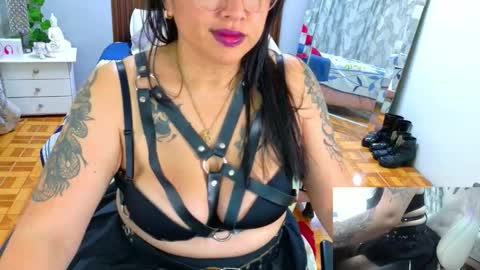 Snapshot of lilu_69_ chatting on 02-28-26, 04:24 lilu online show from 02-28-26, 04:24