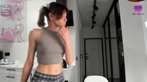 LILY online show from 01-17-25, 11:49
