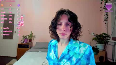 LILY online show from 09-28-25, 02:11