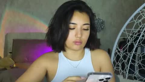 Snapshot of lily_foster_ chatting on 10-30-25, 06:37 Lily online show from 10-30-25, 06:37