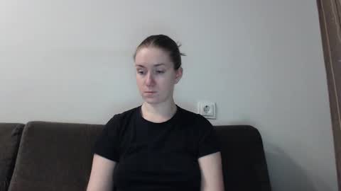 lily_love_x online show from 02-04-25, 04:05