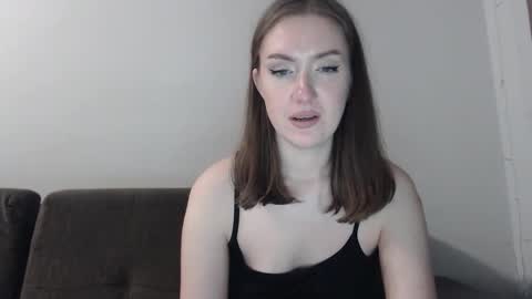 lily_love_x online show from 10-16-25, 10:22