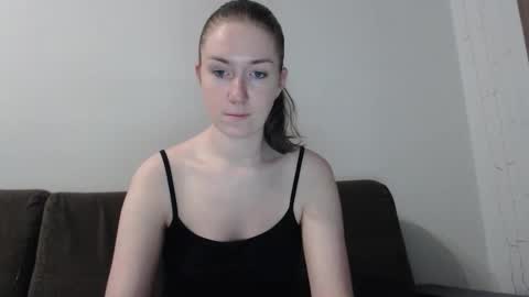 lily_love_x online show from 11-06-25, 10:43
