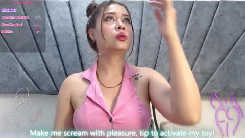 LILY MEGHAN online show from 02-07-26, 11:41