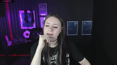 Lily online show from 02-13-25, 07:56
