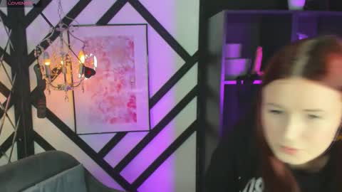 Lily online show from 12-16-25, 06:29