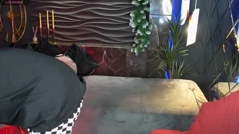 Lily online show from 01-13-26, 07:13