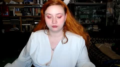 Alice online show from 09-23-25, 04:10