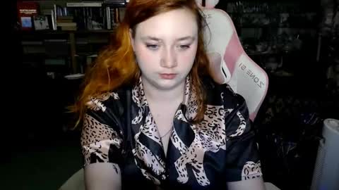 Alice online show from 09-30-25, 06:02