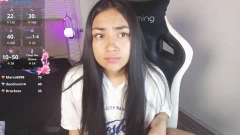 lily_waist online show from 10-27-25, 02:59