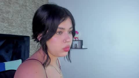 LilyWoodz online show from 11-17-25, 07:19