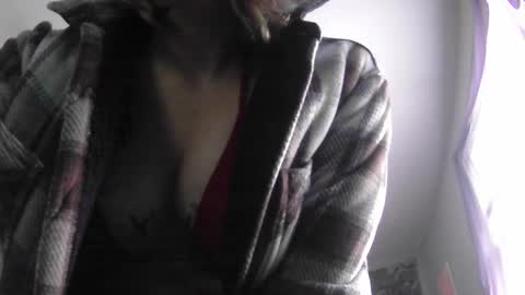 lilybvixen online show from 10-12-25, 03:22