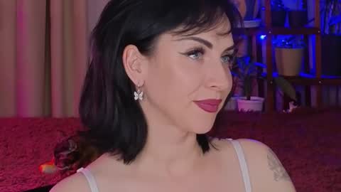 Snapshot of lilyconor chatting on 11-28-25, 05:15 Lily online show from 11-28-25, 05:15