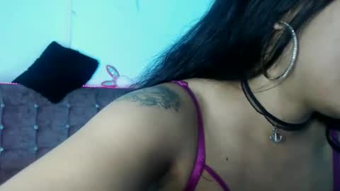 lilyjamesx online show from 11-27-25, 01:57