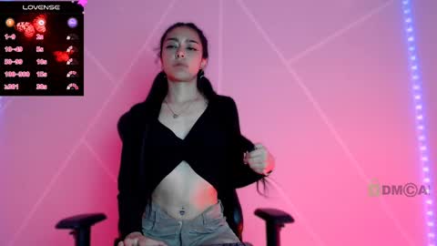 Liliana louise online show from 03-05-25, 05:39
