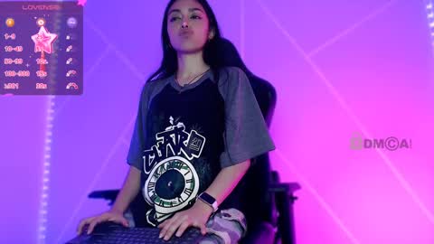 Liliana louise online show from 03-06-25, 02:18
