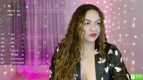 Snapshot of lilyrose1_ chatting on 09-19-25, 05:02 You can call me Li ... online show from 09-19-25, 05:02