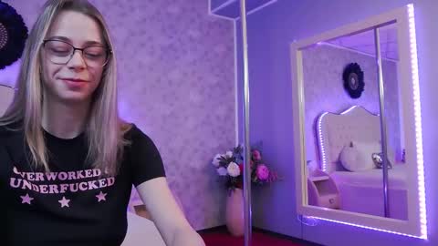      online show from 03-03-25, 04:14