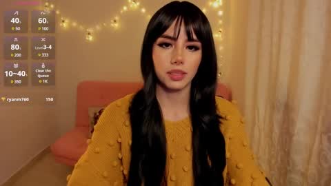 Snapshot of lilyrouse_ chatting on 01-11-25, 05:41 lily help me to collect more cosplay online show from 01-11-25, 05:41