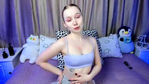 Lilian online show from 02-13-25, 07:45